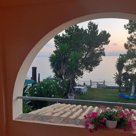Villa By The Sea - Βίλα Πάνω στη θάλασσα Κάβος Εξωτερικό φωτογραφία