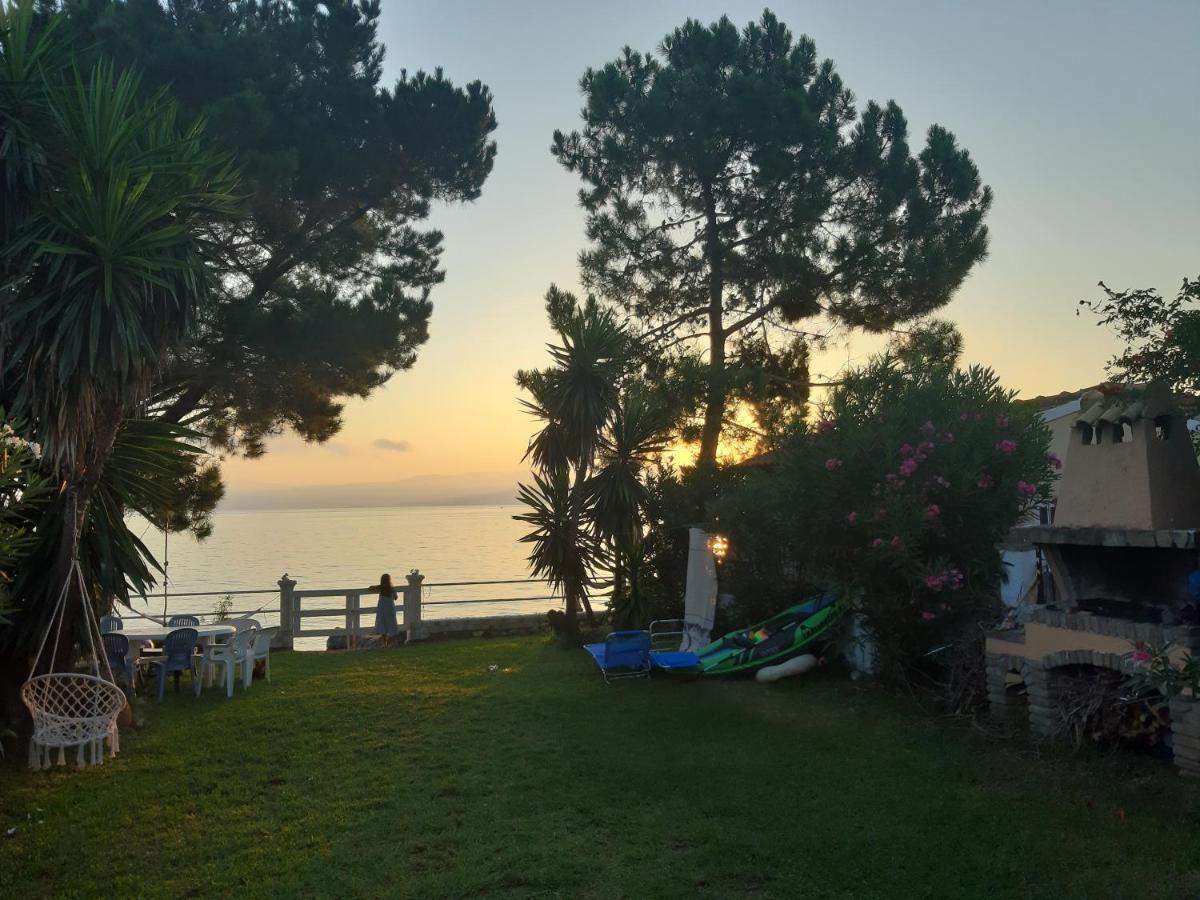 Villa By The Sea - Βίλα Πάνω στη θάλασσα Κάβος Εξωτερικό φωτογραφία